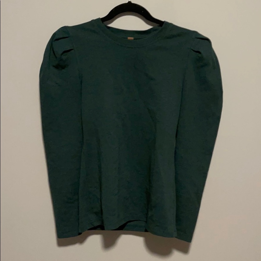 Free people Puffy basic top